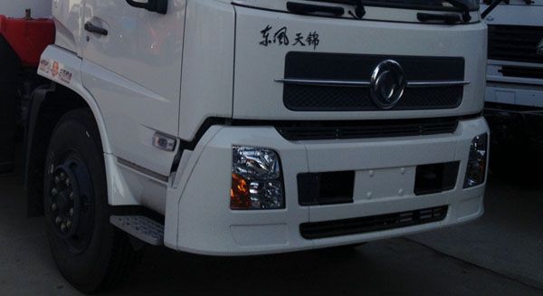 ˫泵䳵